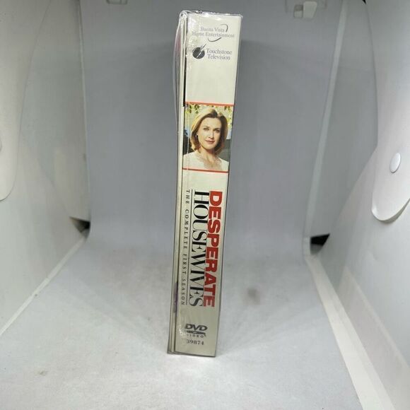 NEW Sealed Desperate Housewives: The Complete First Season (DVD, 2004) - Picture 4 of 7